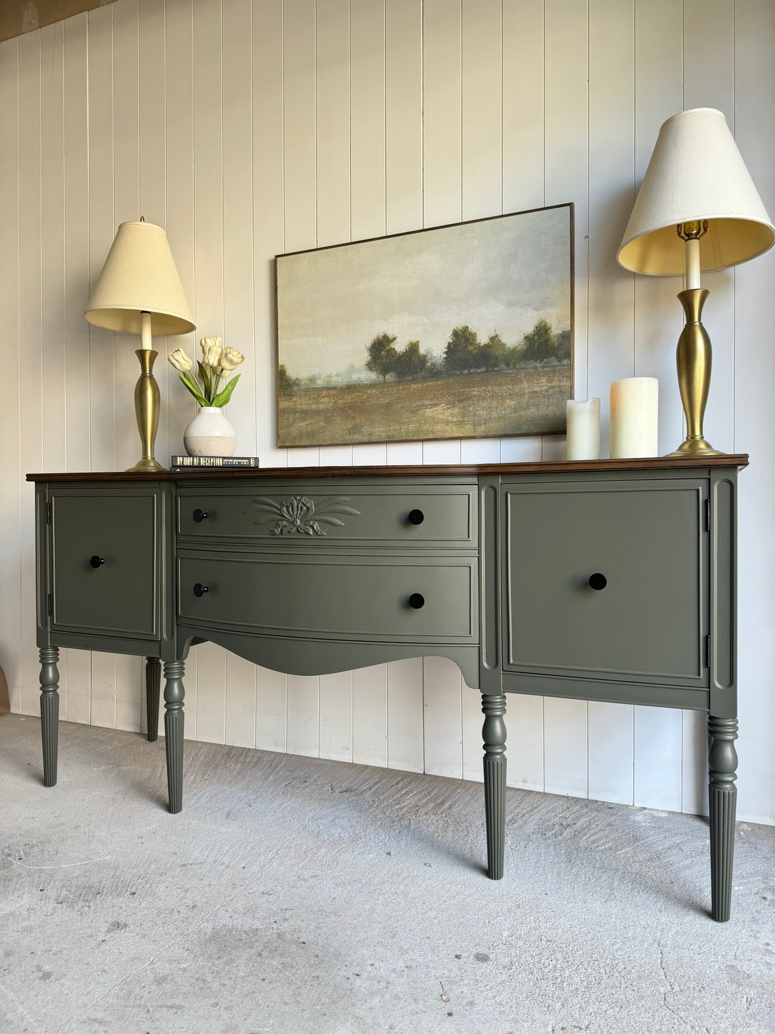 The Hepplewhite Sideboard in Green